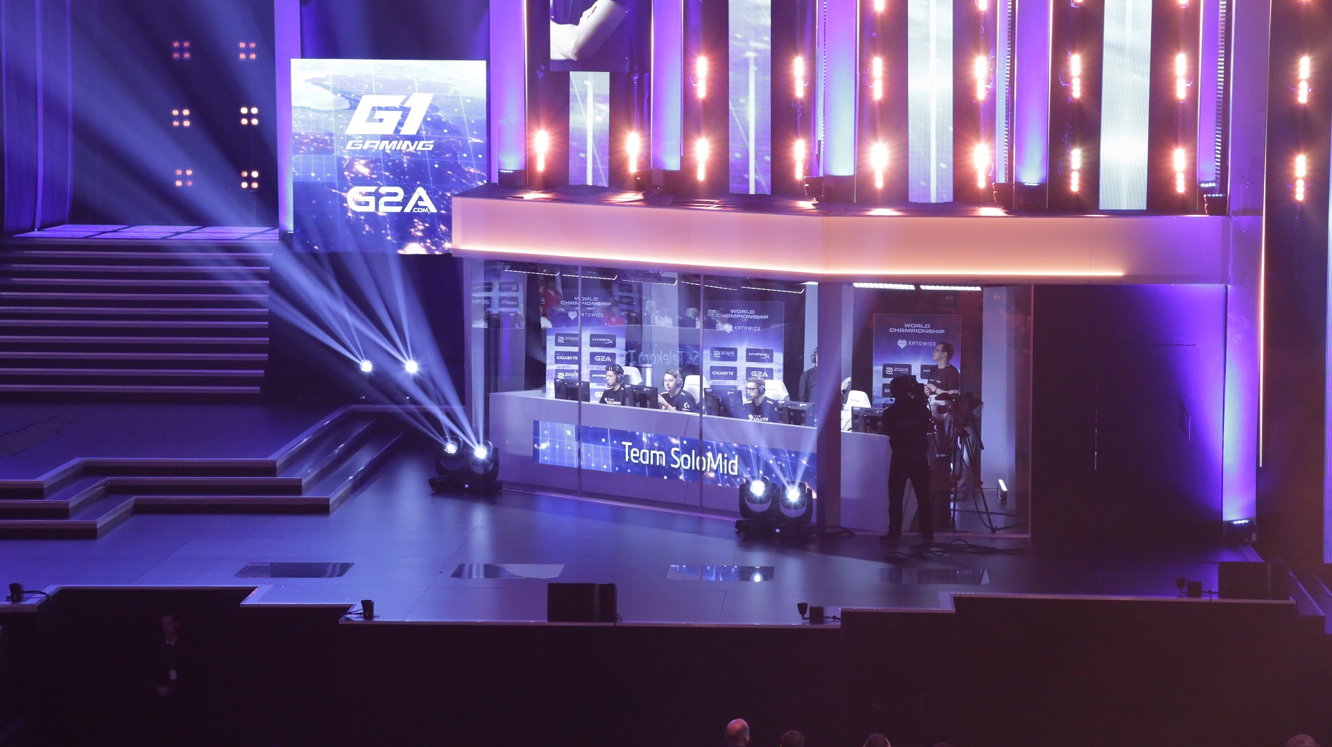 

Widok trybun na głównej scenie

, Pięć najlepszych rzeczy na Intel Extreme Masters Katowice 2016