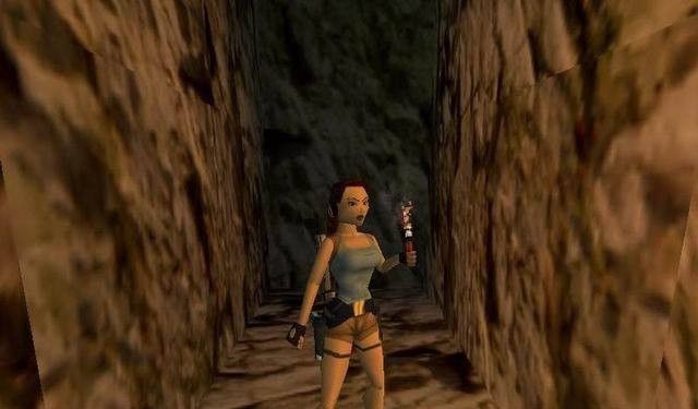 Lara Croft na golasa, Czarne Wołgi gier wideo 