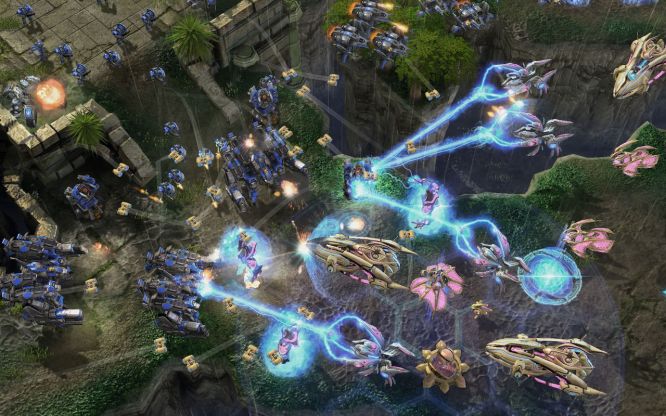 StarCraft II: Wings of Liberty, Co pod choinkę? Prezenty dla taty - gry, gadżety i inne