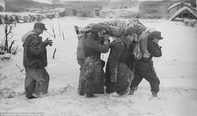 Podsumowanie, zbrodnie wojenne i Greif, Ofensywa w Ardenach - największa amerykańskia bitwa II wojny światowej