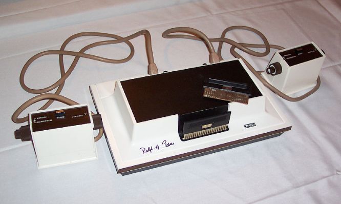 Świt nowej ery, Retrogram Hardware – Magnavox Odyssey, konsolowa prababcia